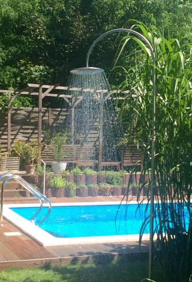 Pooldusche in Edelstahl