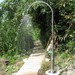 Warmwasserdusche Rondo aus Edelstahl — Michael Krauss Wasserspiele
