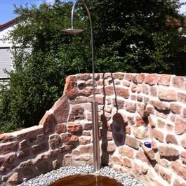 Warmwasserdusche Rondo aus Edelstahl — Michael Krauss Wasserspiele