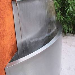 Niagara aus Edelstahl — Michael Krauss Wasserspiele